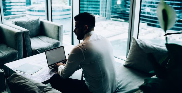 Non-Billable vs. Billable Hours: How to Track Them