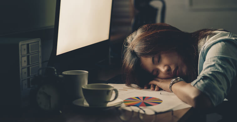 How to Stop Falling Asleep at Work: 5 Tips
