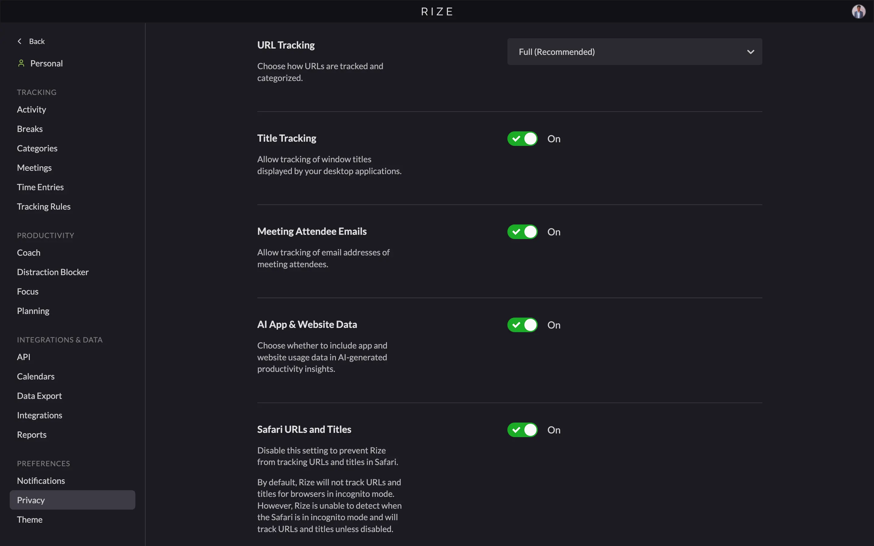 Rize Privacy settings showing tracking controls and data deletion options